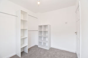 Bedroom- click for photo gallery